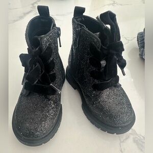 Cat & Jack Stylish Black toddler glitter Boots 7C